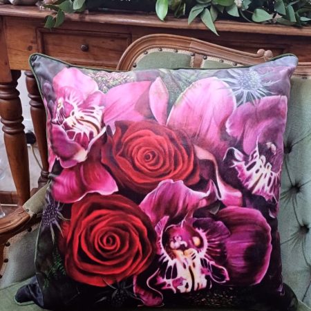 Luxurious Velvet Cushion Cover - Velvet Merlot